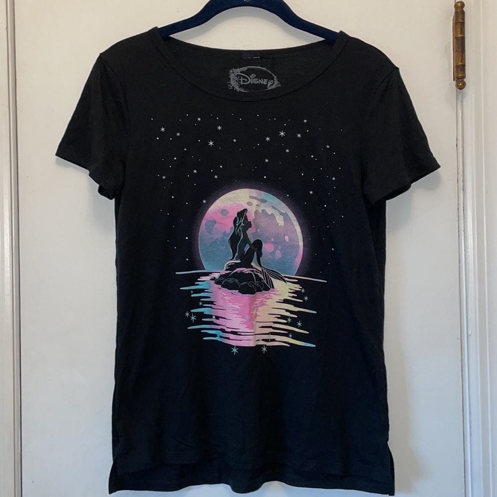 Disney Little Mermaid Black Tee Small